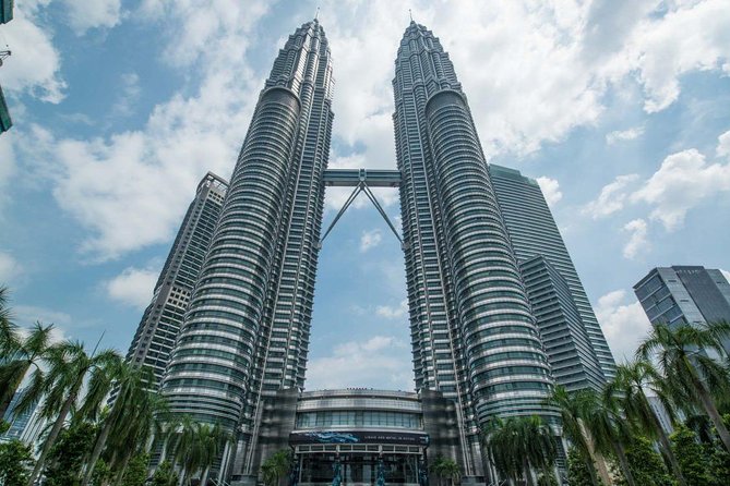 Skip the Line Petronas Twin Towers Admission Ticket With Free City Tour - Tour Overview