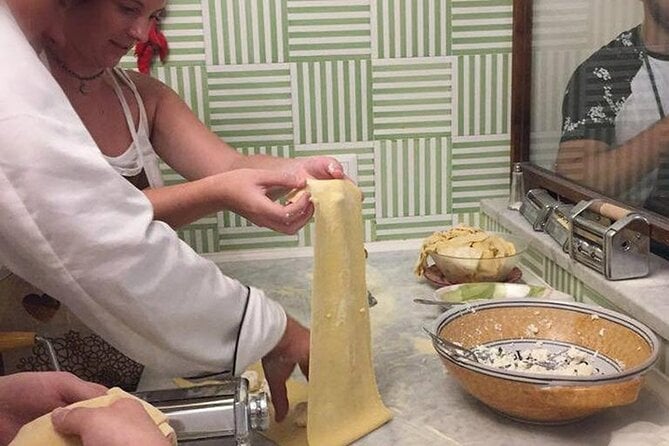 Small Group Sorrento Cooking Class With Wine & Limoncello Tasting