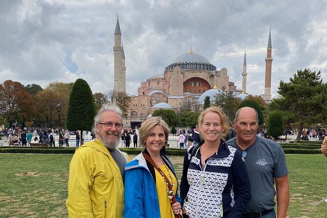Small Group Tour: Hagia Sophia, Basilica Cistern, Blue Mosque and Grand Bazaar - Tour Overview