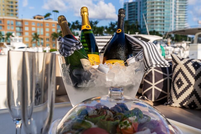 South Beach Miami BACHELORETTE Boat Day!