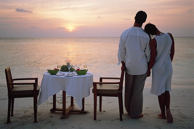 St. Maarten Dinner and Nightlife Round Trip Transportation