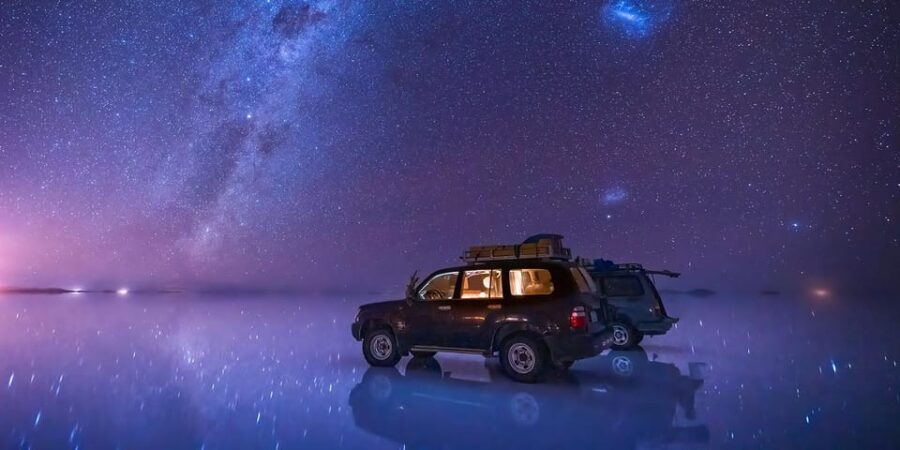 Stargazing at the Salar De Uyuni With Pickup