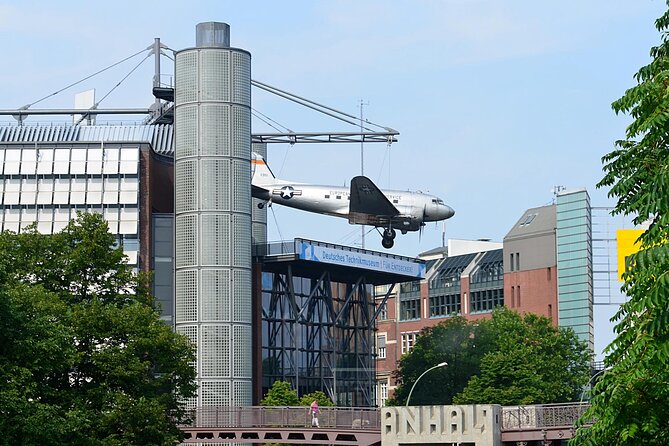 Take the U Train: An Audio Story of Berlins Oldest Elevated Railway Line - Getting Help and Information