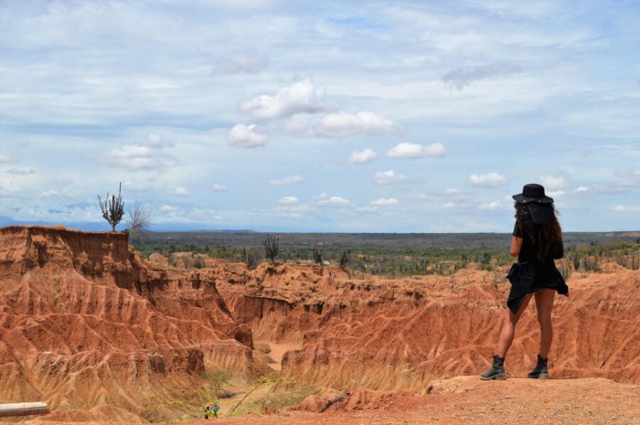 Tatacoa Desert and Villavieja 3-Day Tour