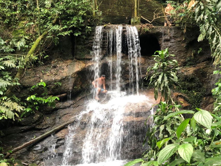 Tijuca Forest’s Hike: Caves, Waterfalls and Great Views