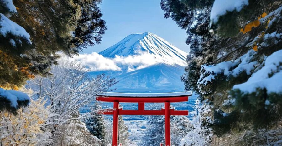 Tokyo: Mt Fuji Lake Kawaguchiko Tour & Arakuyama Sengen Park