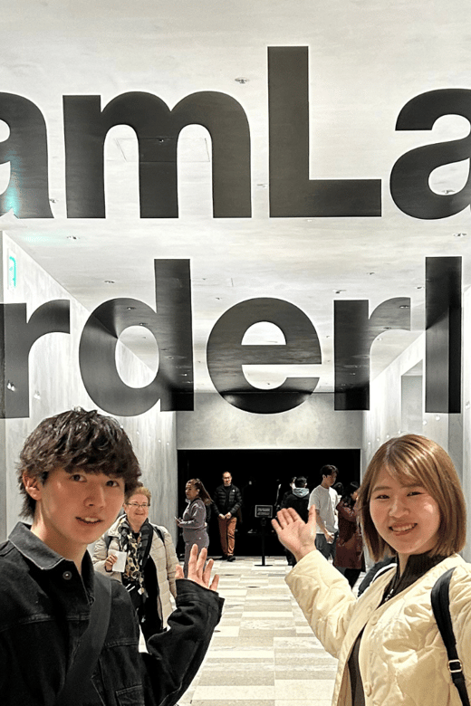 Tokyo：Roppongi Art and Shopping Tour With Japanese Youth