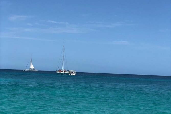 Tortuga Bay – Round Trip Shuttle – Punta Cana Airport