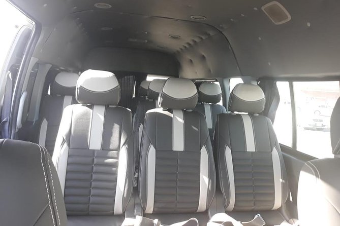 Transfer by Minivan From Hurghada Airport to All Hotels in Hurghada or Back - Vehicle and Amenities