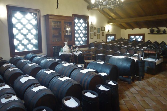 Transfer Tour Venice - Florence, Stopover Ferrari Museum, Balsamic Vinegar Land - Tour Overview