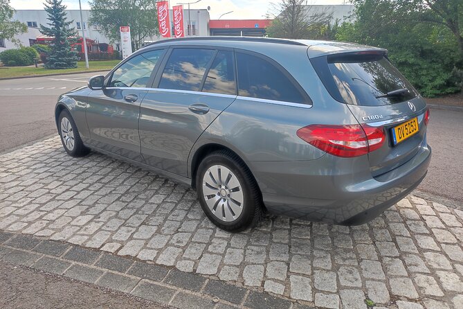 Transfers in Luxembourg (LUX-AIRPORT-LUX-CITY)(10kms Inclued)