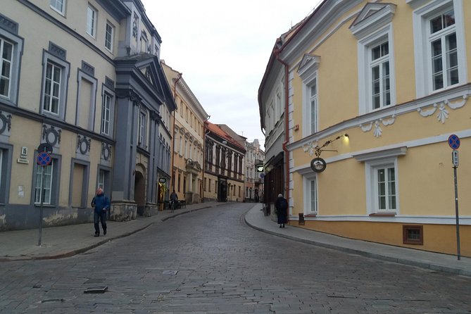 Vilnius: Small Group Walking Tour With a Local Guide