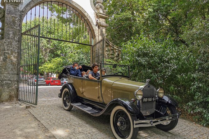 Vintage Car Ride in Vila Real