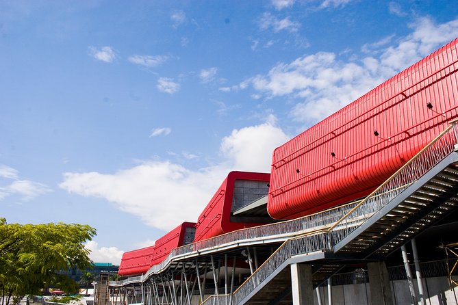 Visit Explora Park and Discover Medellin in Public Transportation