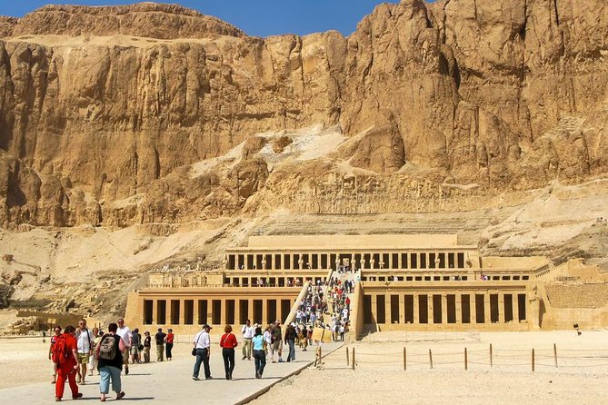 Visit Luxor Valley Of Kings Hatshpcout, Karnak Temple, Lunch – From Hurghada