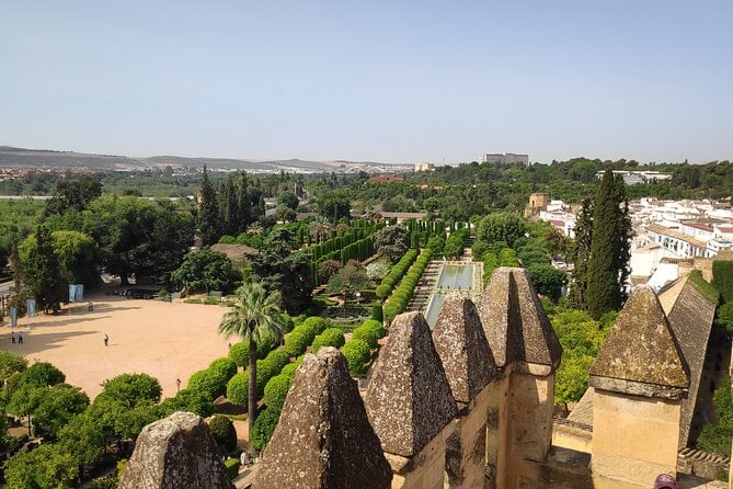 Visit the Alcazar of the Catholic Monarchs