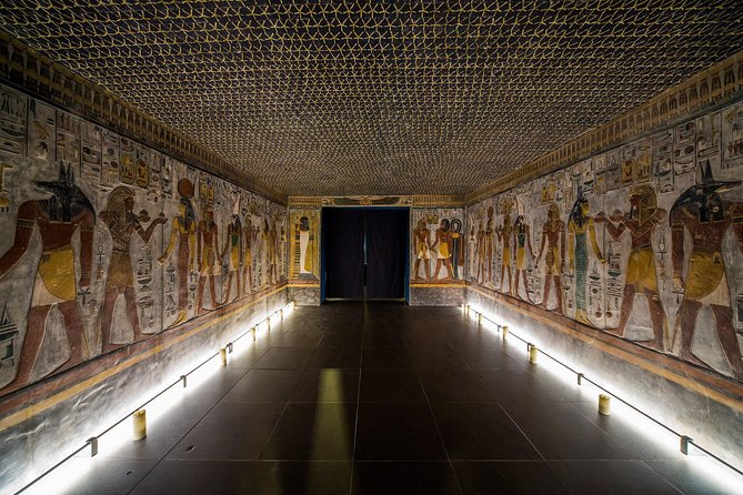 Visit the Valley of the Kings,Hatschpsut Temple &Colossi of Memnon
