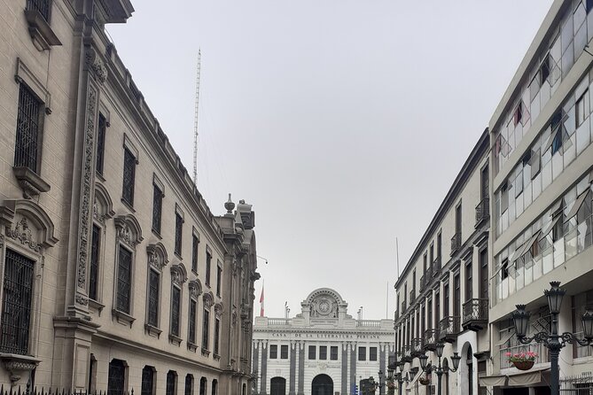 Visiting the Main Square of Lima!