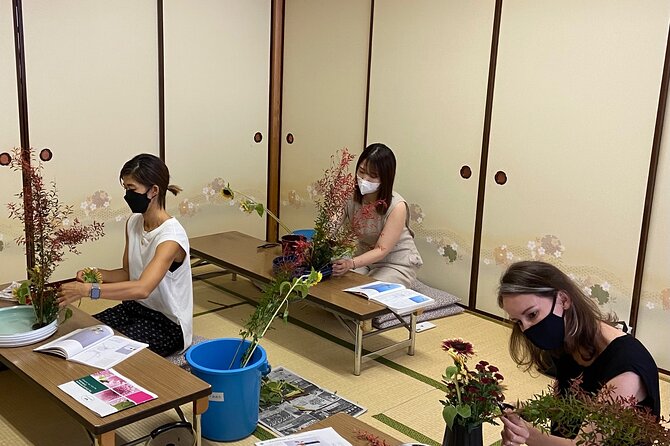 2 Hours Flower Arranging (Ikebana) Class @Temple /Tokyo・Ota-ku - Key Points