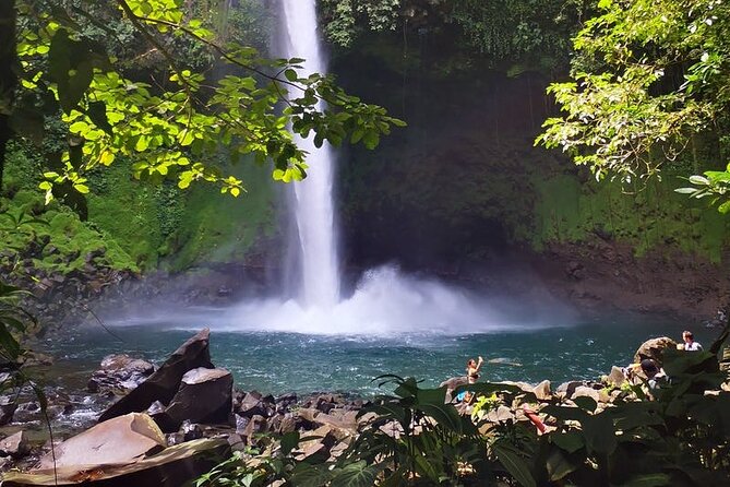 2-in-1 Arenal Volcano Hike + La Fortuna Waterfall - Key Points