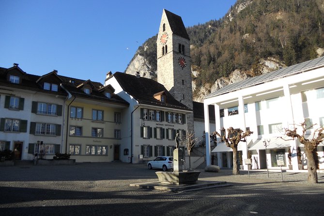 Interlaken Private Tour: Mountains Cows, Thun Lake, and Brienz Lake - Scenic Viewpoints