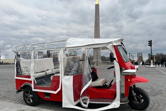 Private Highlights of Paris Tuk-Tuk Experience - Tour Details