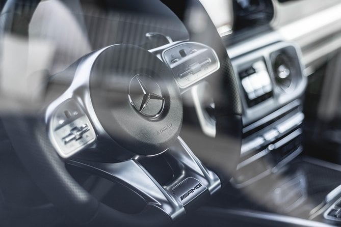 Malaga Airport to Granada Hotel or Family House in Private Transfer - Experience Overview
