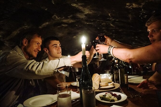 Milan Night Tour & Drinks With a Local Guide: Private & 100% Personalized - Meeting and End Point