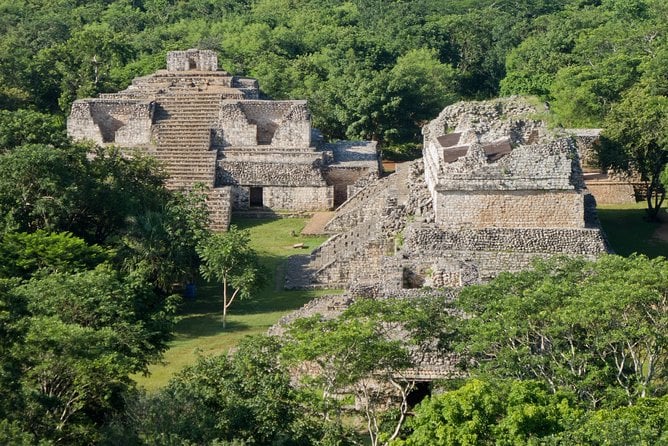Private Chichen Itza, Ek Balam, and Ik Kil Cenote, Lunch - Exploring Chichen Itza