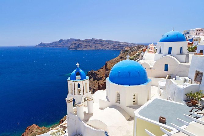 Santorini Roundtrip Transport for Oia - Tour Pickup and Drop-off