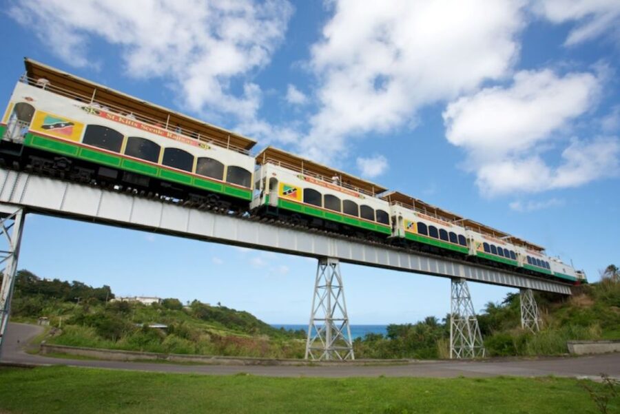 Basseterre: St. Kitts Scenic Railway Day Trip With Drinks