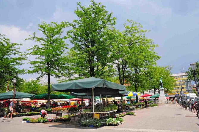 Yummy Market Walk - Breakfast With Local Ingredients