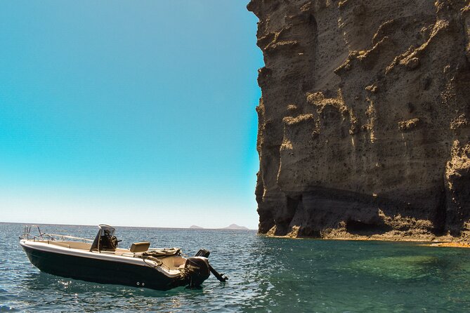 Rent a Boat With 30/50hp Engine in Santorini Without a License - Santorinis Boating Rental Experience