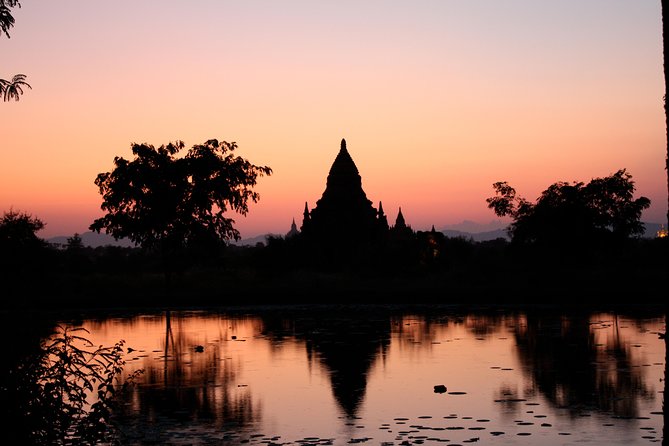 Bagan Temples & Food by Night