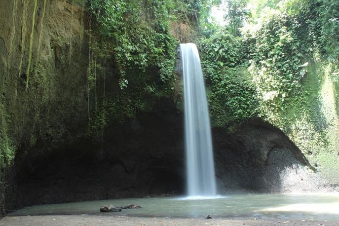 Discover Two Waterfalls in the Centre of Bali – Tibumana, Kantolampo Waterfalls