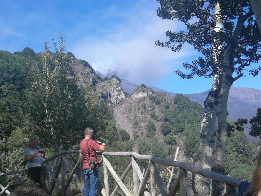 Catania: Etna North Jeep Monti Sartorius Grotta Dei Ladroni