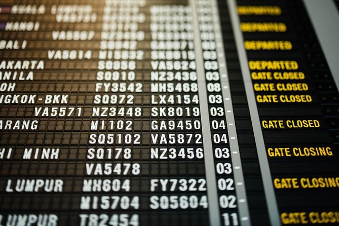 Malaga Airport to Granada Hotel or Family House in Private Transfer - Key Points