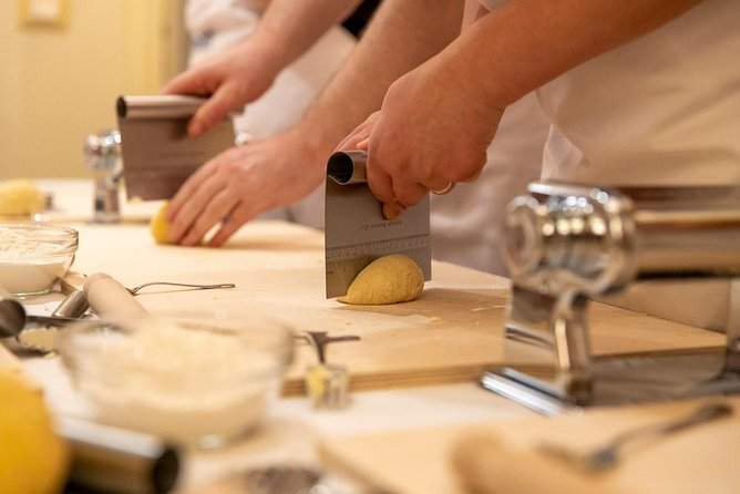 Private Cooking Class at a Cesarinas Home in Agropoli - Key Points