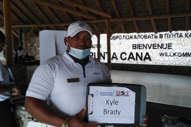 Private Rountrip Transfer Punta Cana Airport to Hotels Bayahibe - Operating Hours