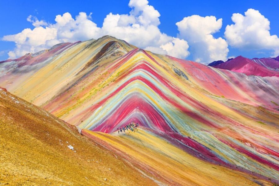 Rainbow Mountains – Mountain of 7 Colors