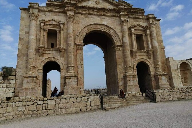 Tailored Full Day Tour: Jerash, Mount Nebo & Dead Sea +Lunch