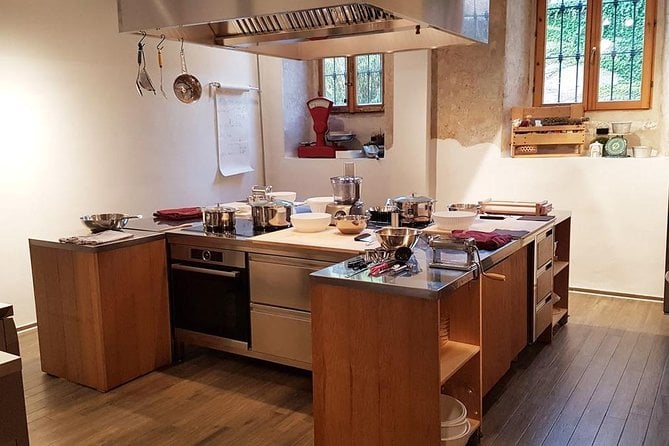 Vip-Private Pizza Cooking Class With Pro Pizzachef in Pro Kitchen - About Your Stay