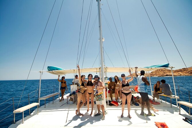 2-Hour Sunset Sailing Trip in Los Cabos