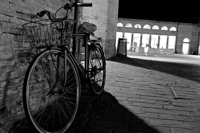 2 Hours Walking Tour of Senigallia by Night Then Ending With a Drink