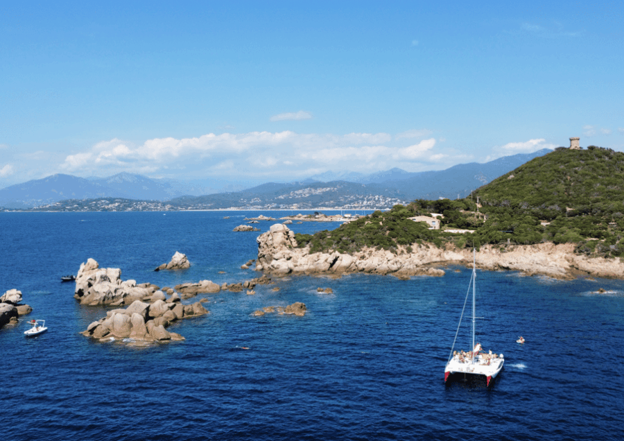 3H30 Explore the South Shore of the Bay of Ajaccio Catamaran
