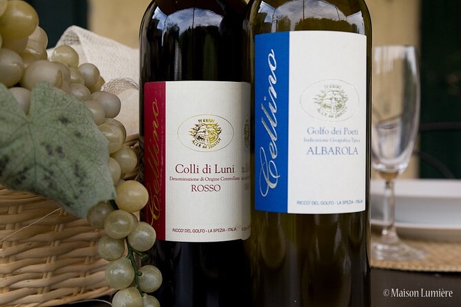 3hrs Wine Tasting and Cooking Show at Cinque Terre - Event Overview