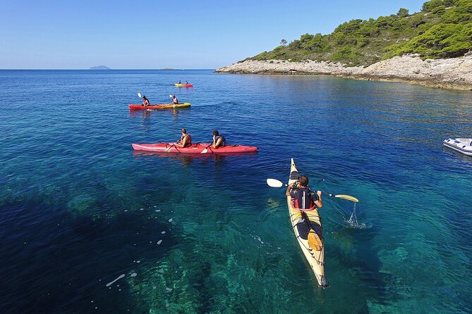 4 Hours Sea Kayaking From Komiža