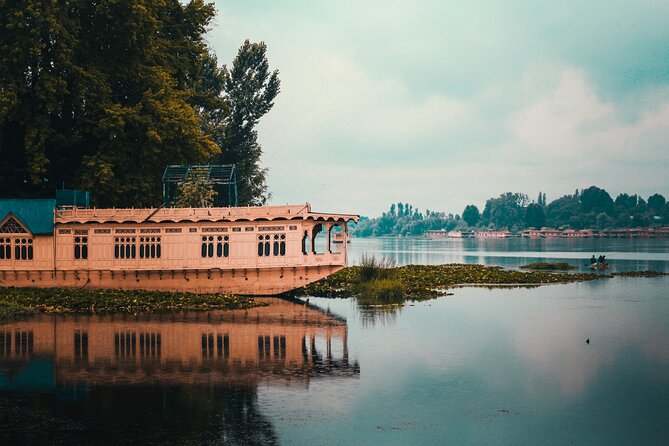 7 Days Private Travel Psychology Journey to Unseen Kashmir