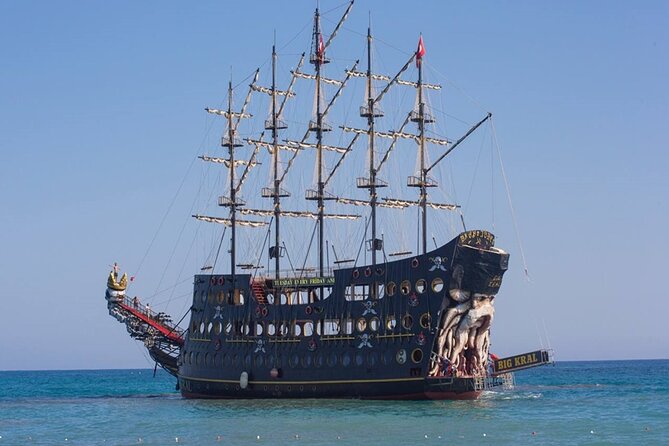 All-inclusive Big Kral Pirate Boat Trip in Alanya