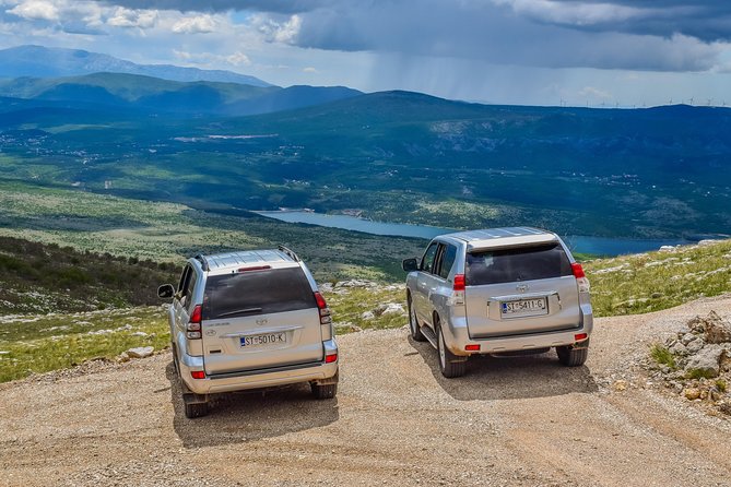 All-Inclusive Horse Riding & Jeep Exploring